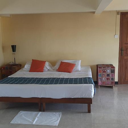 Apartamento Dino 2 Trou aux Biches Exterior foto